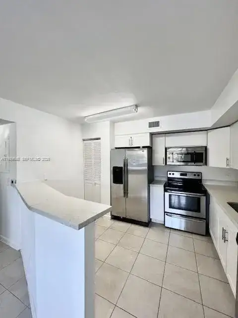 3690 N 56th Ave # 902, Hollywood FL 33021 photo 2