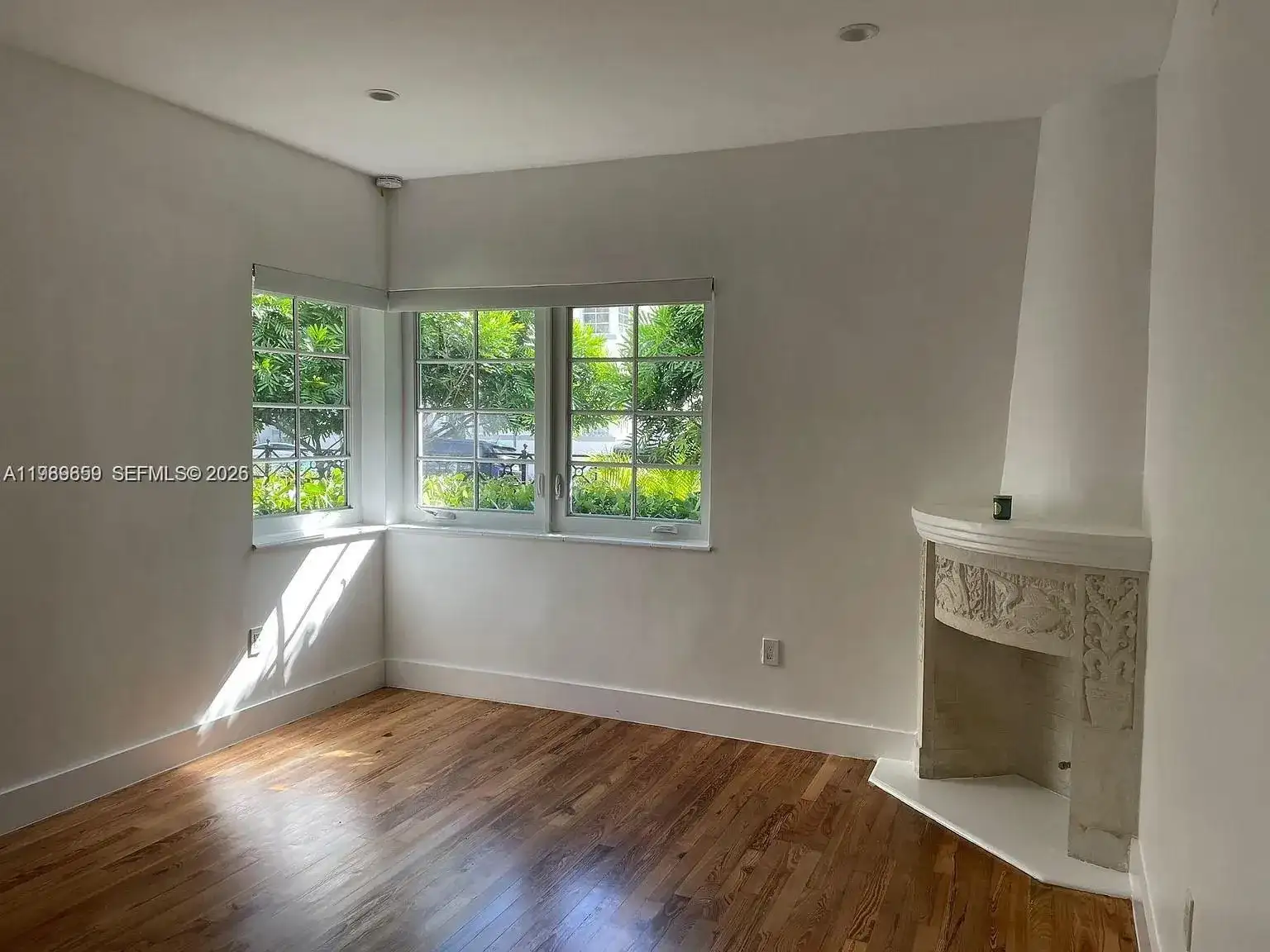 727 14th Pl # 1, Miami Beach FL 33139 photo 4