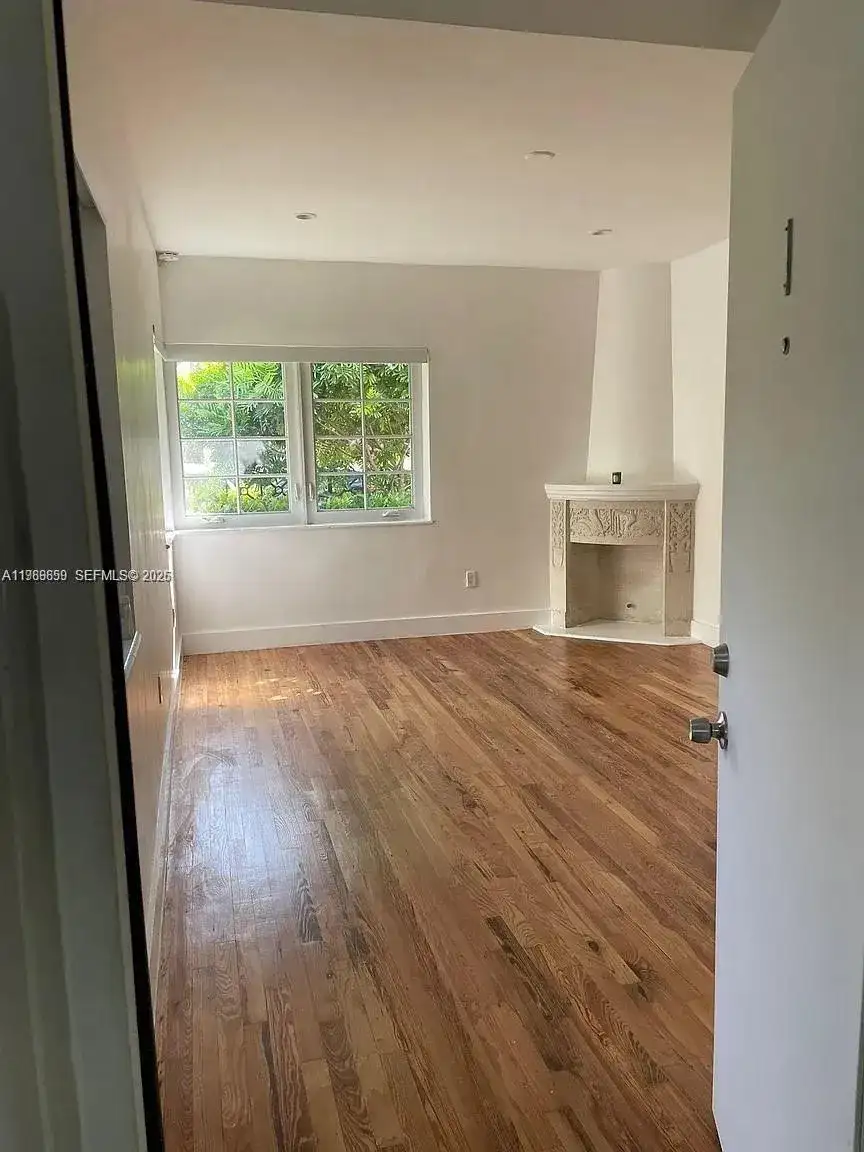 727 14th Pl # 1, Miami Beach FL 33139 photo 5