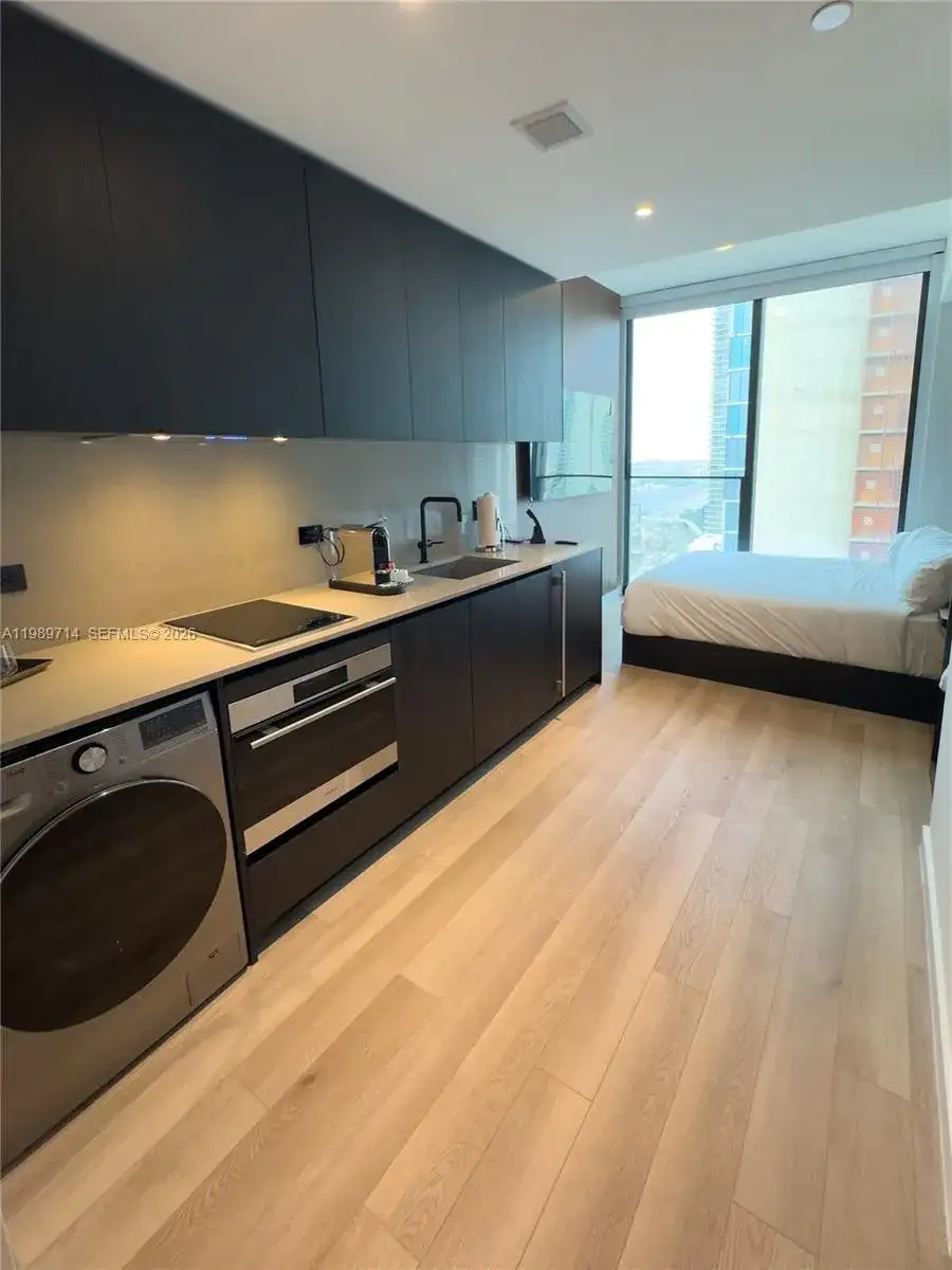 20 NE 11th St # 3006A, Miami FL 33132 photo 5