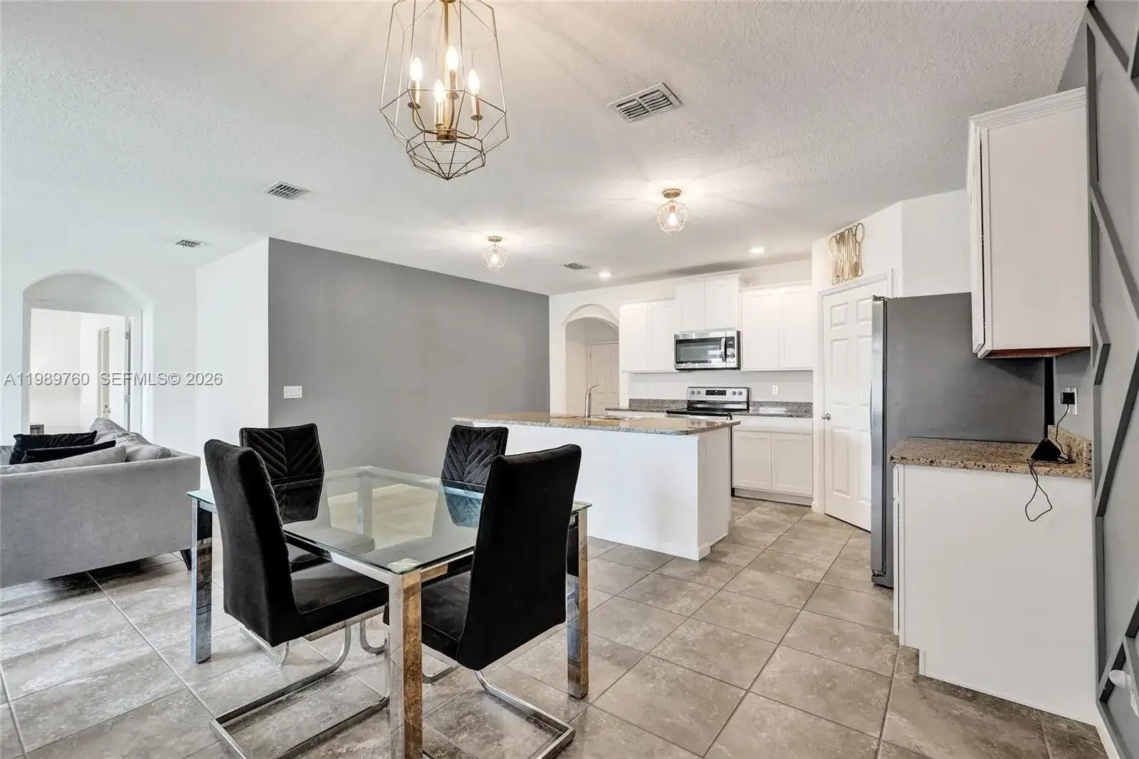 6479 NW Castlebrook Ave, Port St. Lucie FL 34983 photo 3