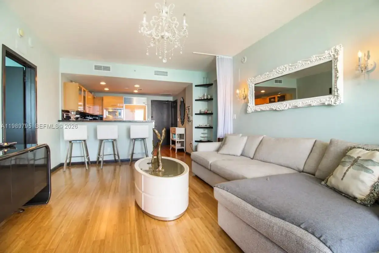 6799 Collins Ave, Miami Beach FL 33141 photo 4