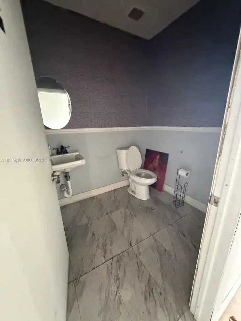 1234 NE 164 ST, North Miami Beach FL 33162 photo 3