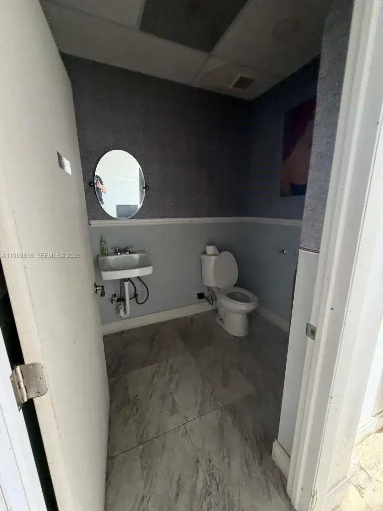 1234 NE 164 ST, North Miami Beach FL 33162 photo 4
