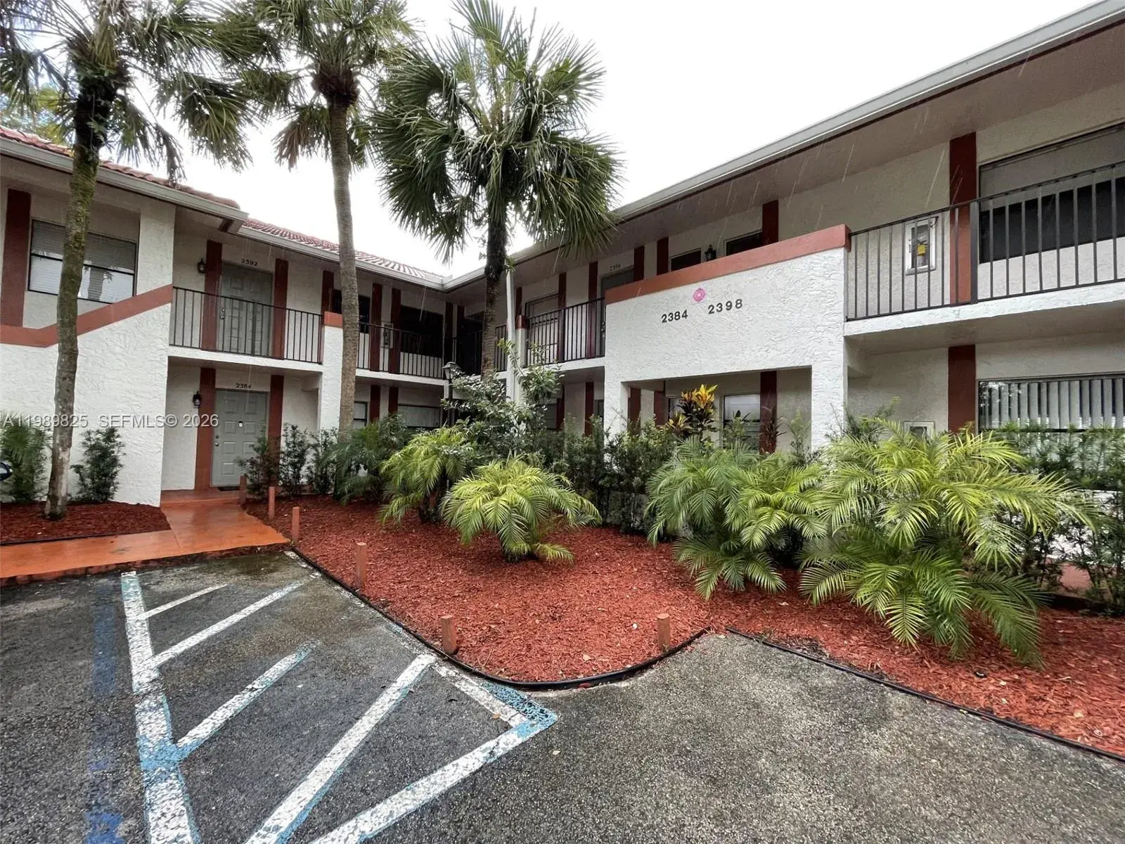 2390 Coral Springs Dr # 2390, Coral Springs FL 33065