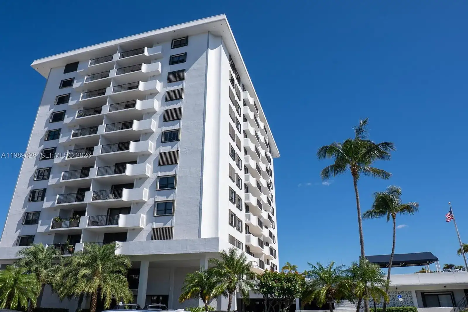 1208 Marine Way # 607, North Palm Beach FL 33408 photo 2