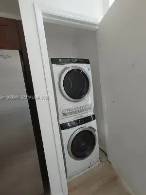 20000 E Country Club Dr # 201, Aventura FL 33180