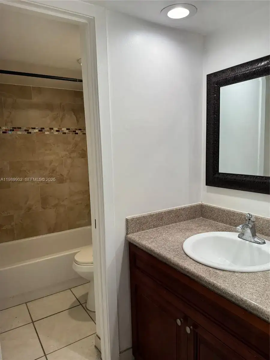 10500 SW 108th Ave # B303, Miami FL 33176 photo 4