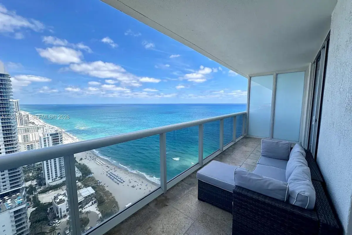 1830 S Ocean Dr # 4010, Hallandale Beach FL 33009