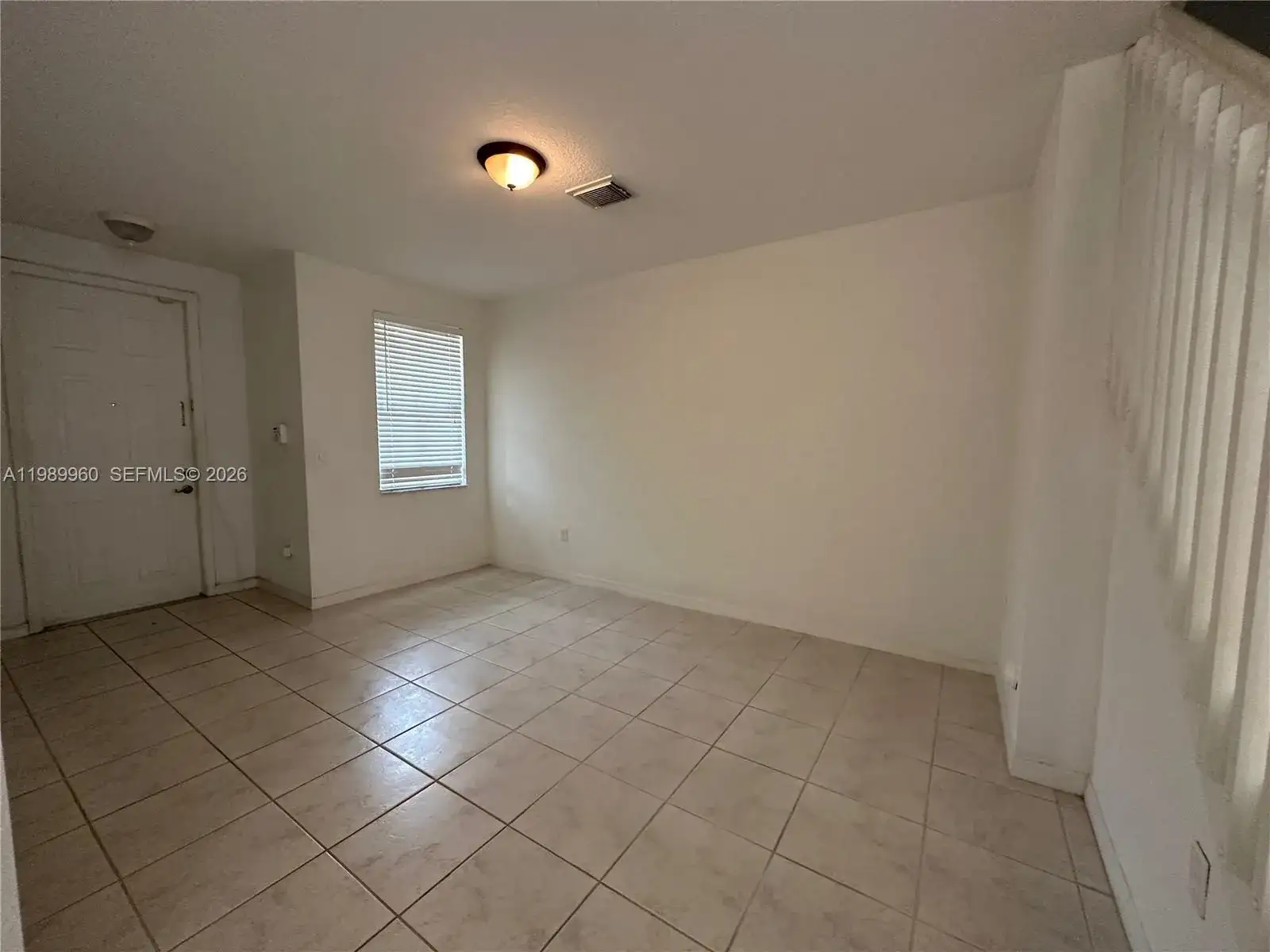 16602 SW 78th Ter, Miami FL 33193 photo 5