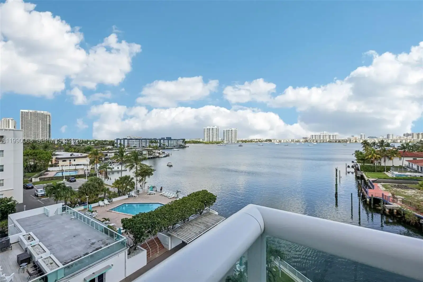 2841 NE 163rd St # 605, North Miami Beach FL 33160 photo 5