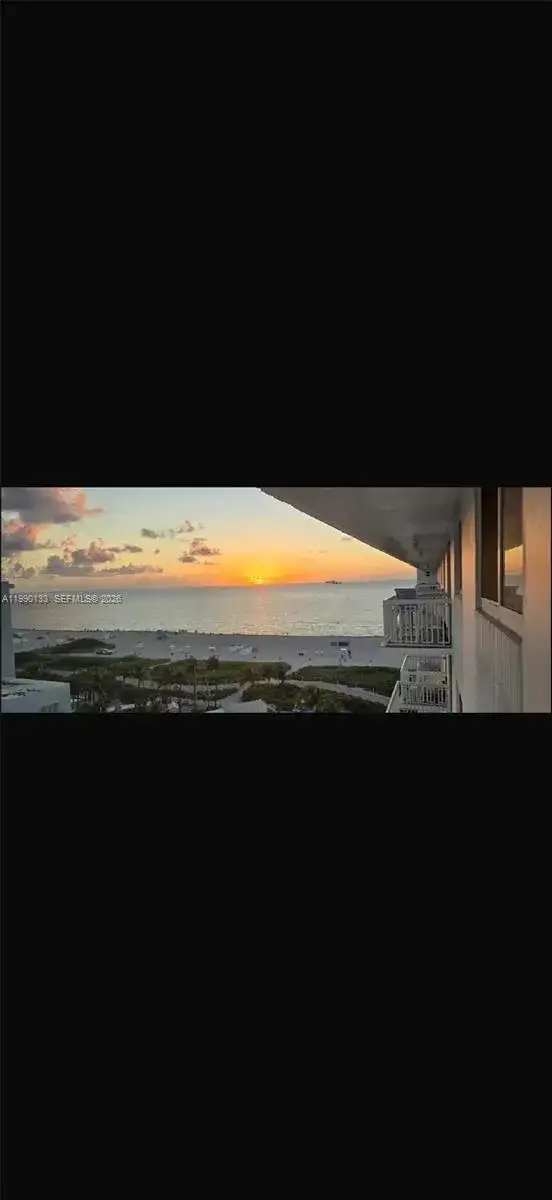 401 Ocean Dr # 1124, Miami Beach FL 33139 photo 2