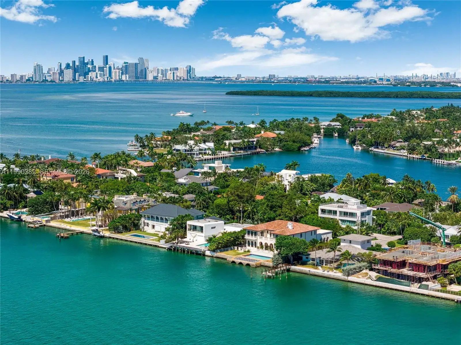 640 S Mashta Dr, Key Biscayne FL 33149 photo 3