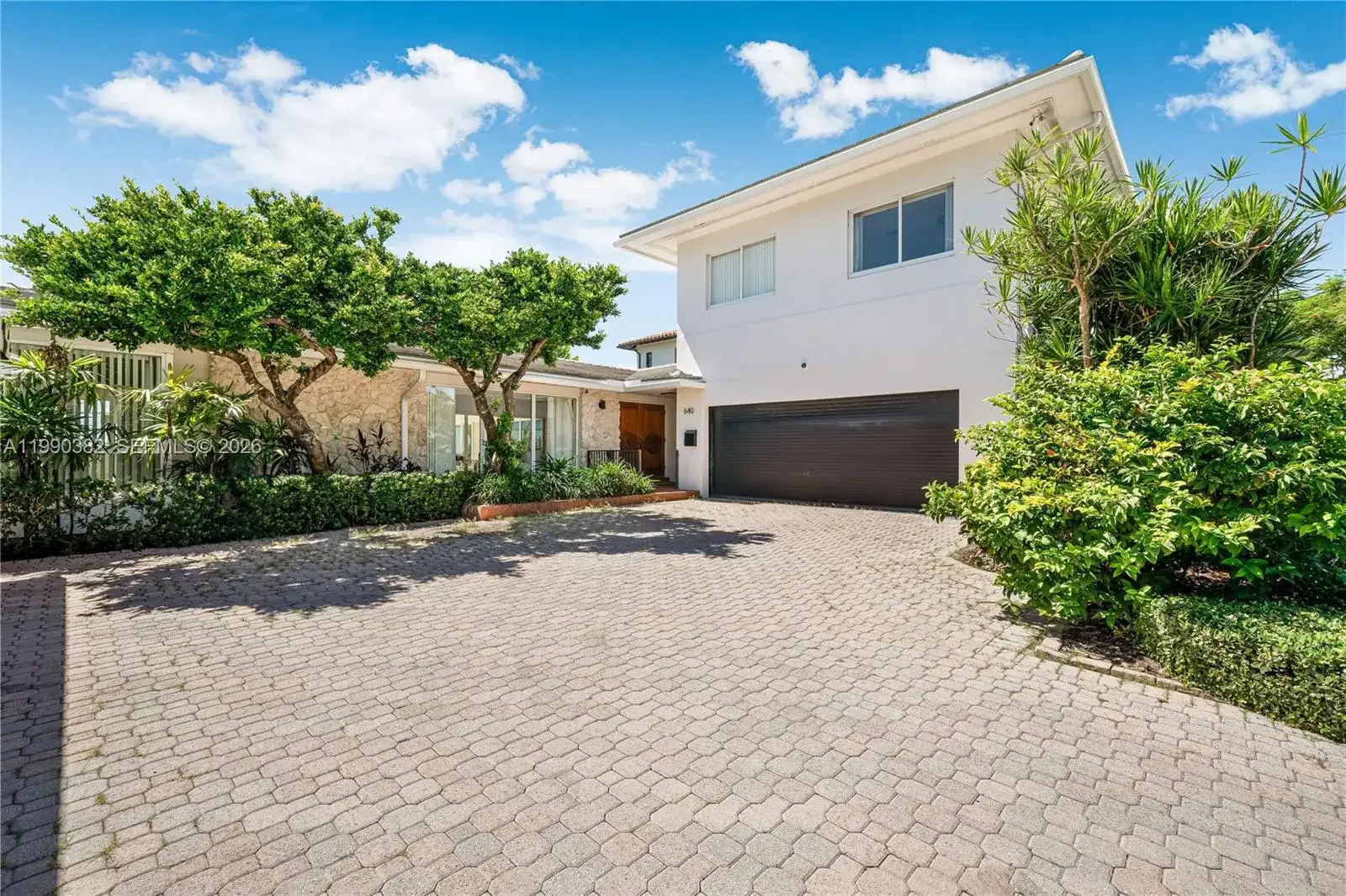 640 S Mashta Dr, Key Biscayne FL 33149 photo 4