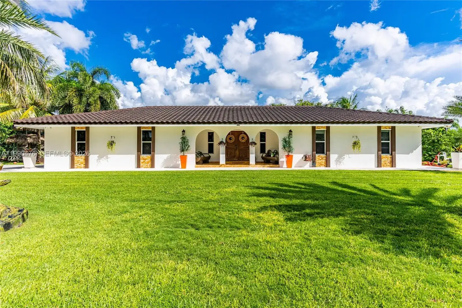 18851 SW 218th St, Miami FL 33170 photo 2