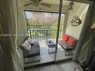 201 178th Dr # 423, Sunny Isles Beach FL 33160 photo 2
