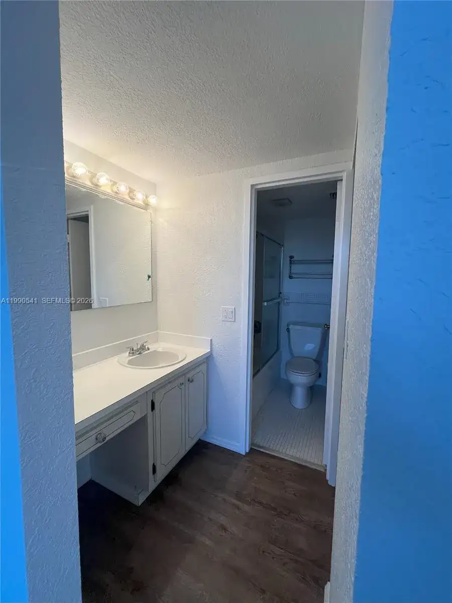 3660 NE 166th St # 305, North Miami Beach FL 33160 photo 3