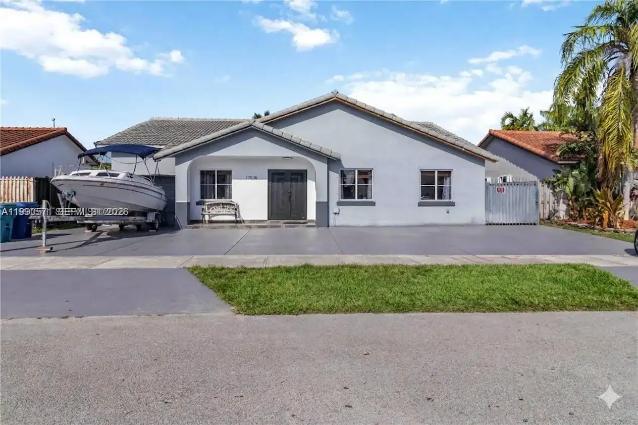 17036 SW 144 Court, Miami FL 33177 photo 2
