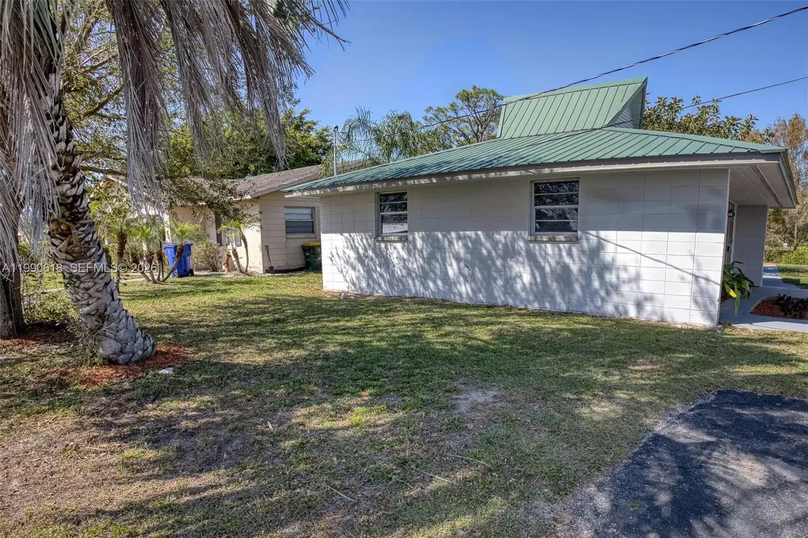 101-103 Jasmine CT, Lake Placid FL 33852 photo 3