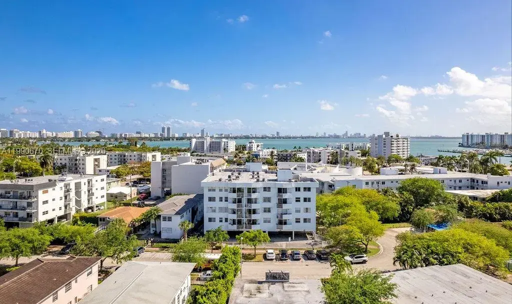 1990 Marseille Dr # 402, Miami Beach FL 33141