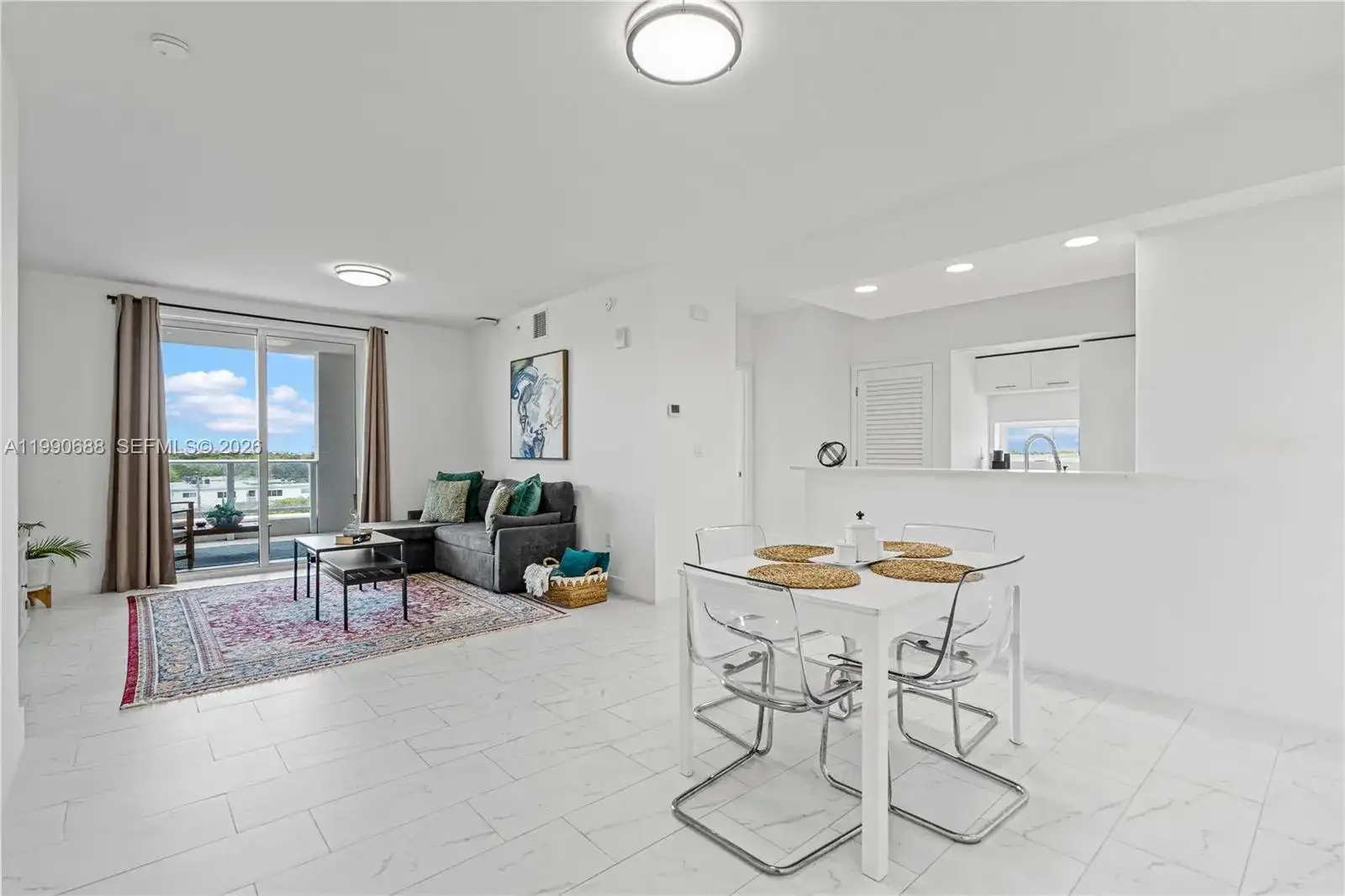 1850 Monroe St # 308, Hollywood FL 33020 photo 2