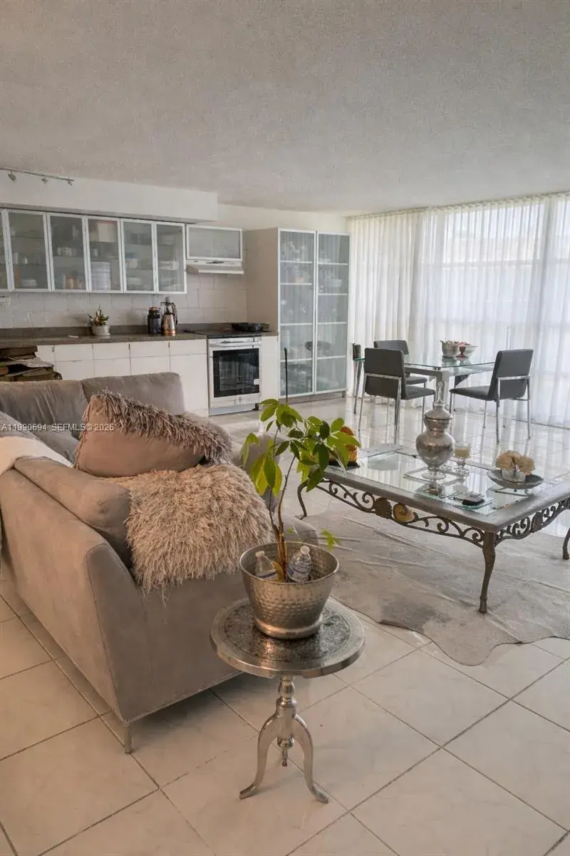 701 Three Islands Blvd # 510, Hallandale Beach FL 33009