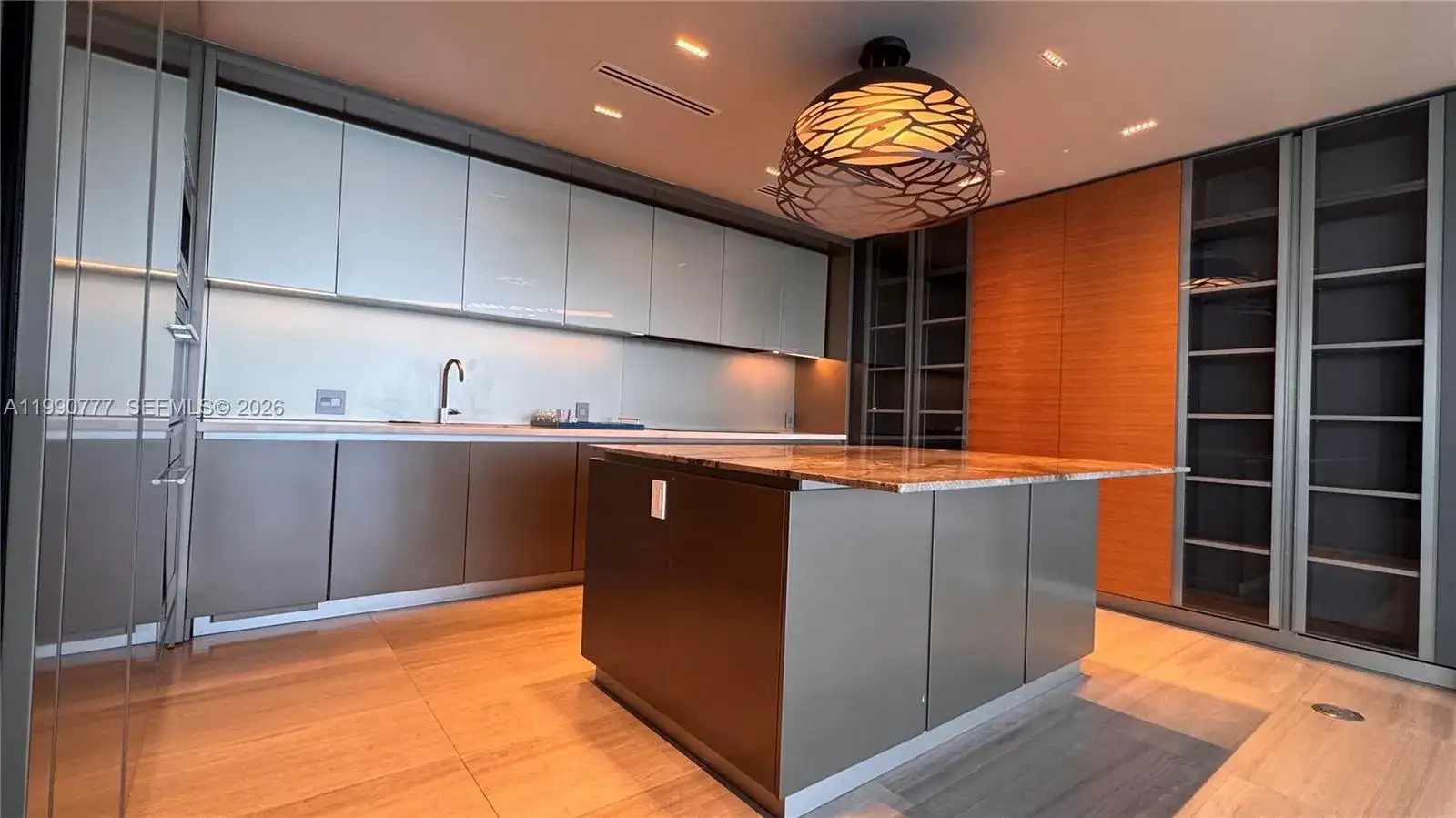 18975 Collins Ave # 2500, Sunny Isles Beach FL 33160 photo 3