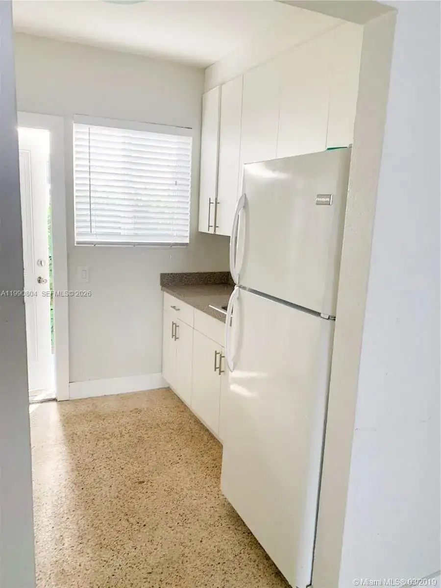 805 81st St # 2, Miami Beach FL 33141 photo 5