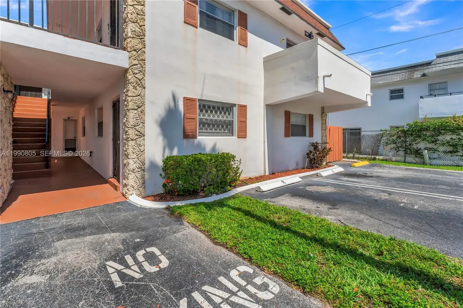 321 SW 1st Ct # 4, Pompano Beach FL 33060 photo 5