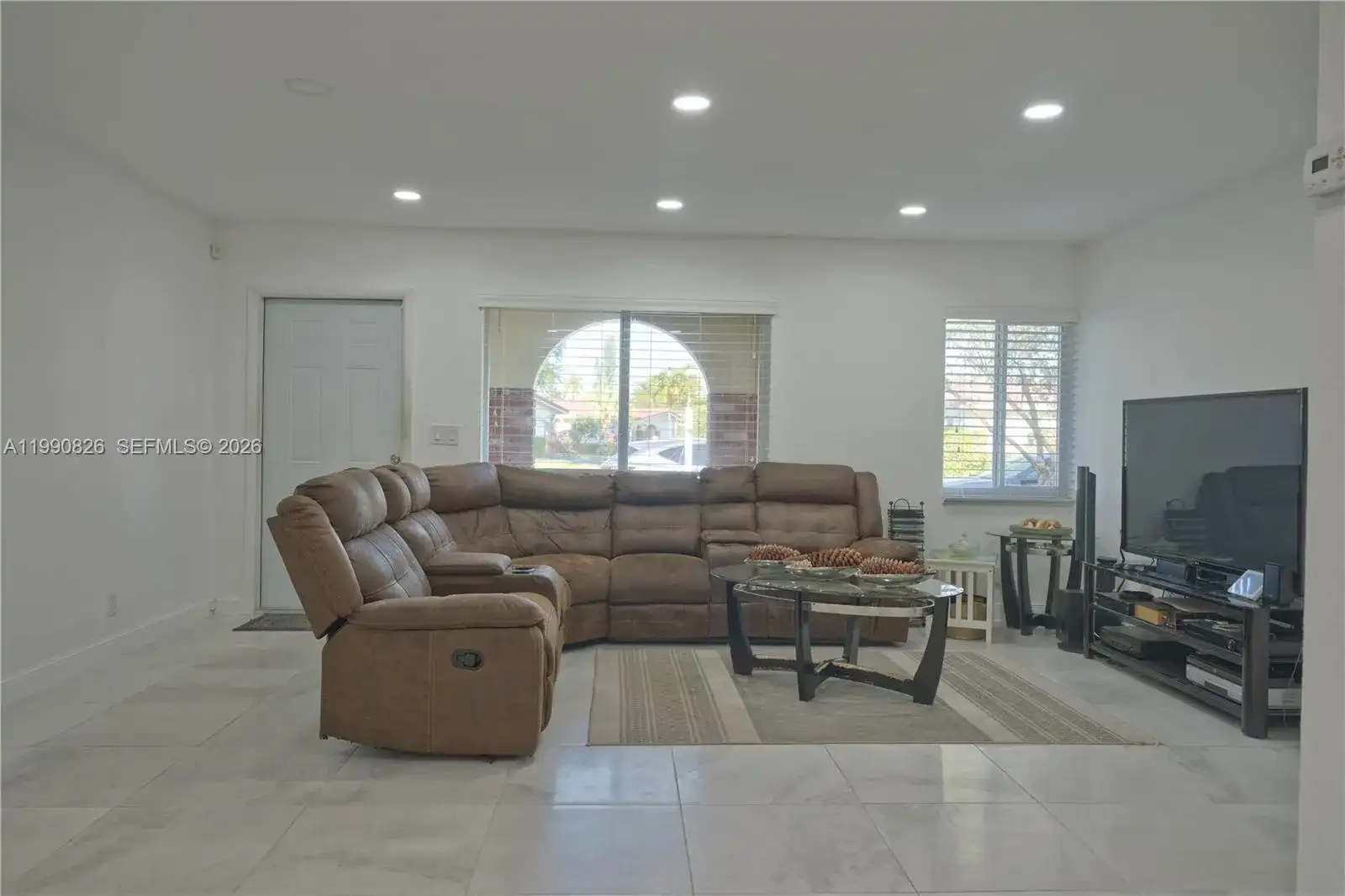 4391 NW 12th Ter, Deerfield Beach FL 33064 photo 3