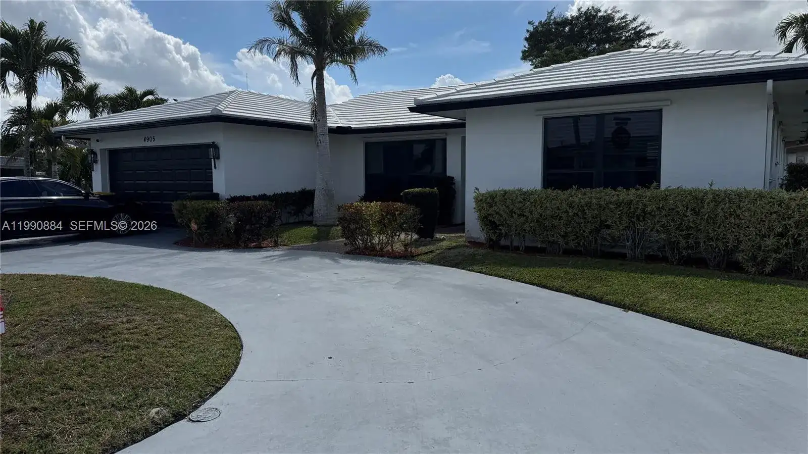 4905 Bayberry Ln, Tamarac FL 33319 photo 2