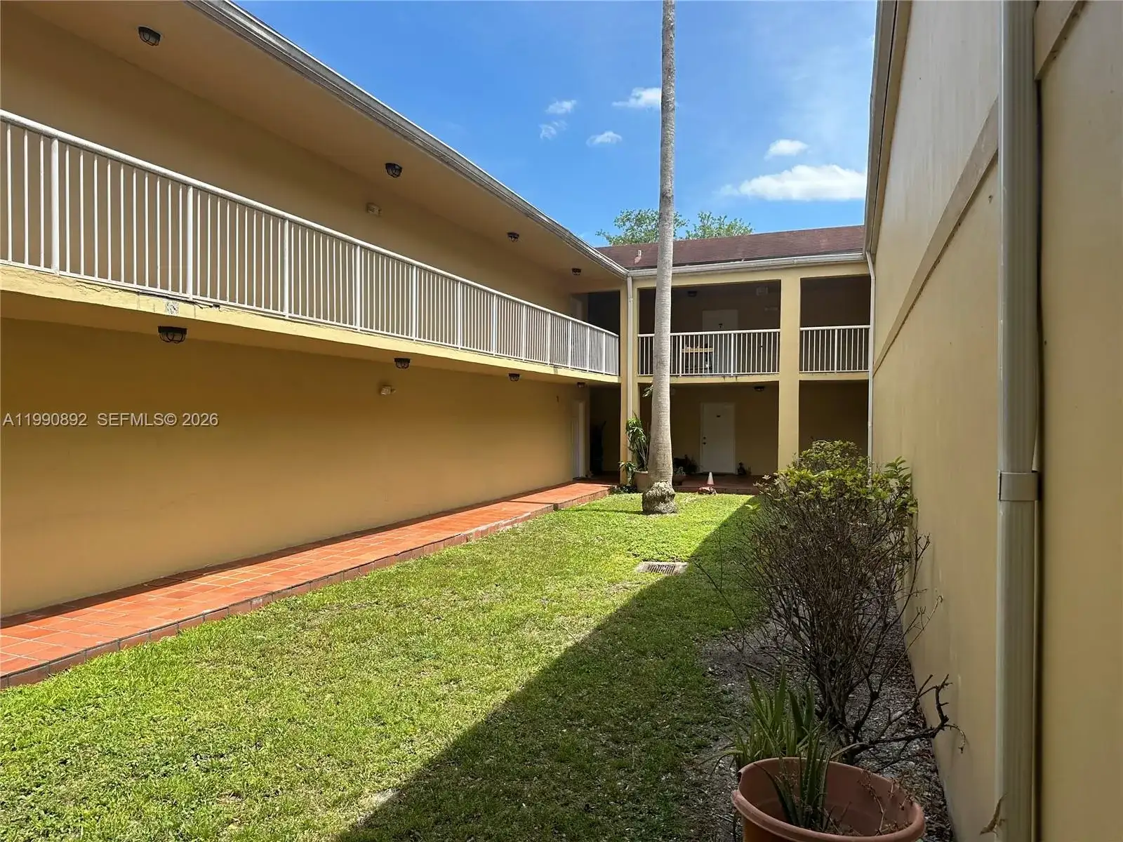 13810 SW 112th St # 106, Miami FL 33186 photo 2