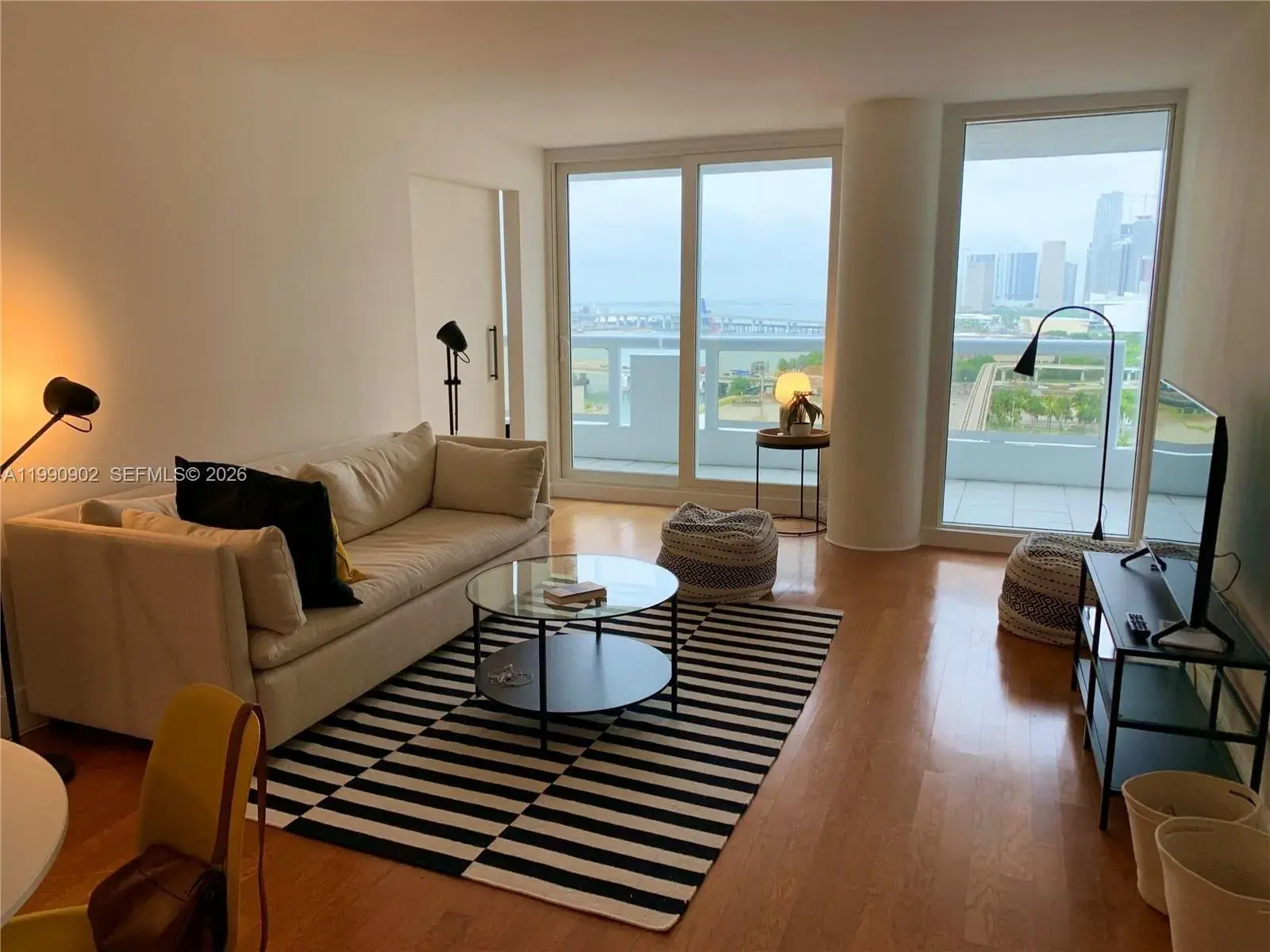 1717 N Bayshore Dr # 1953, Miami FL 33132