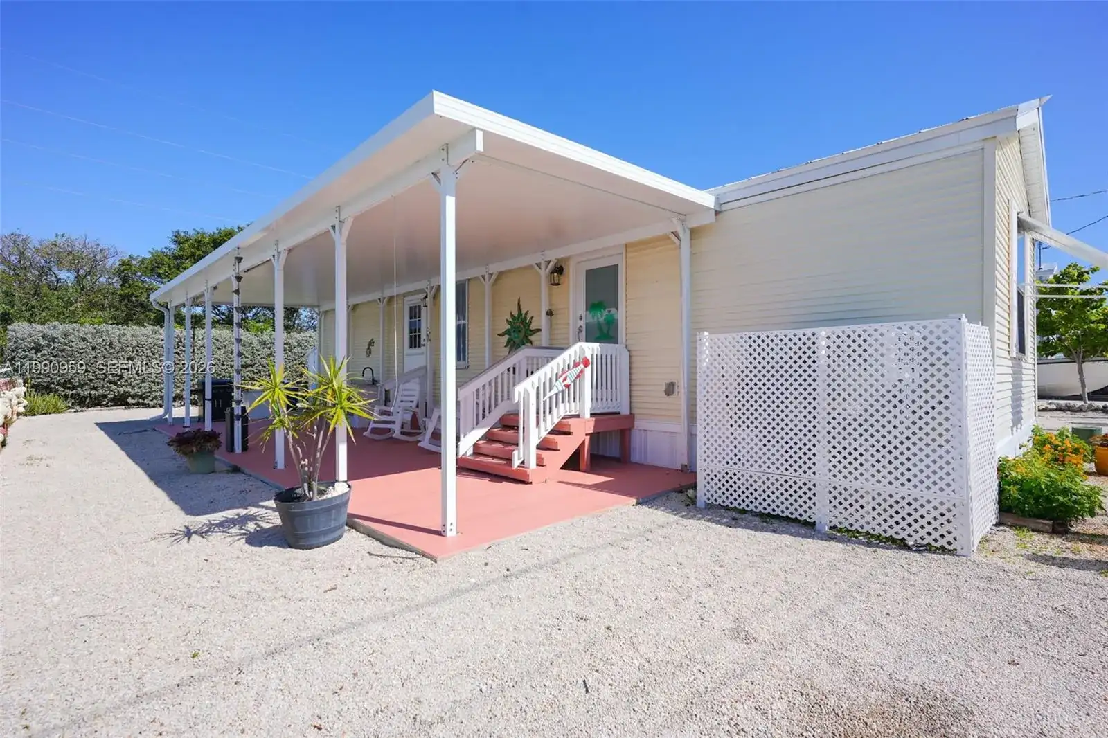 112 Tweedy Pie Ter, Key Largo FL 33037 photo 4