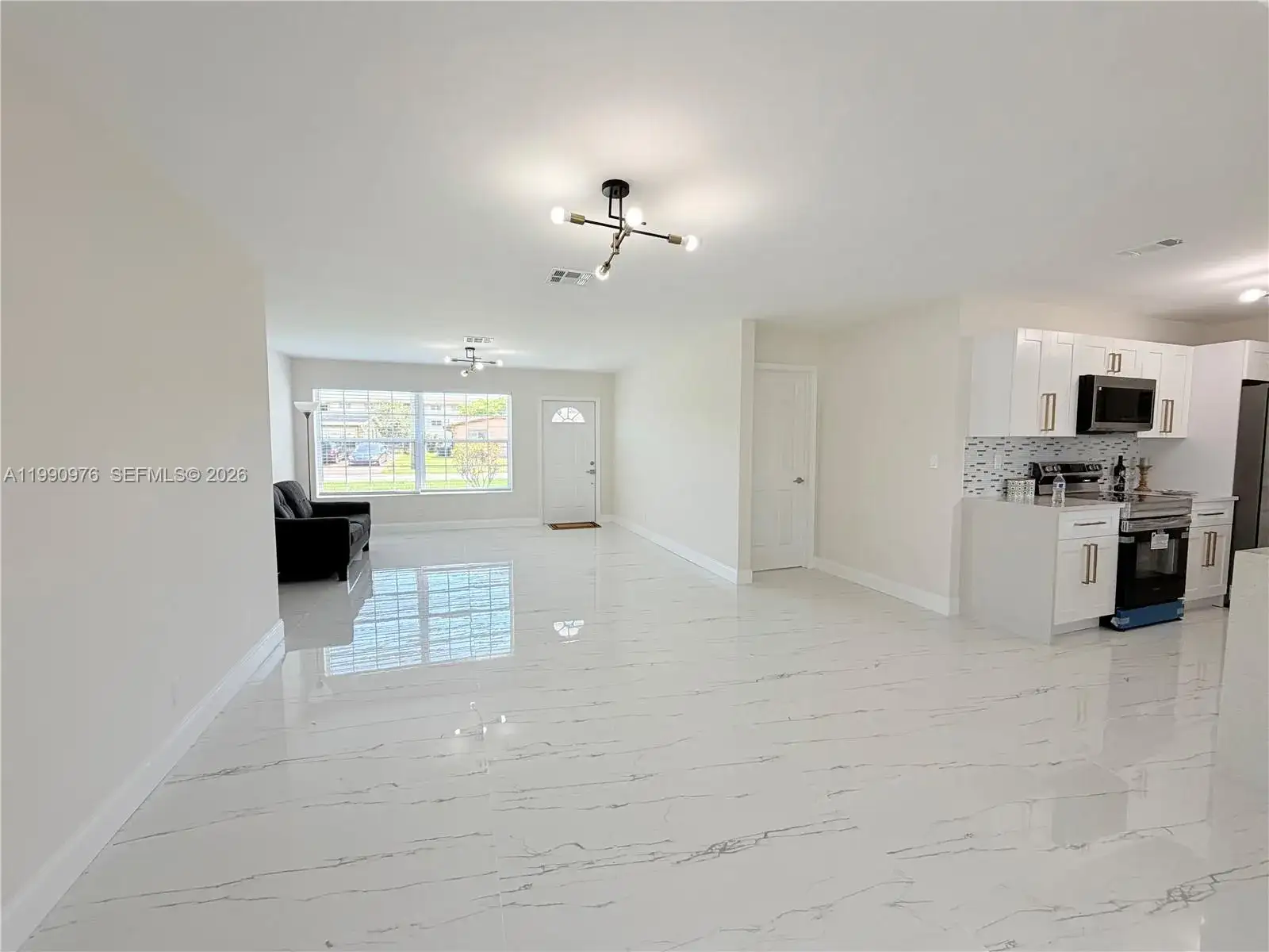 4731 NW 11th St, Lauderhill FL 33313 photo 4
