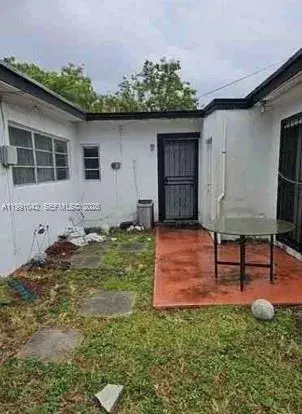 2345 NW 161st St, Miami Gardens FL 33054