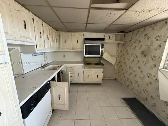 2615 NE 1st Ct # 305, Boynton Beach FL 33435