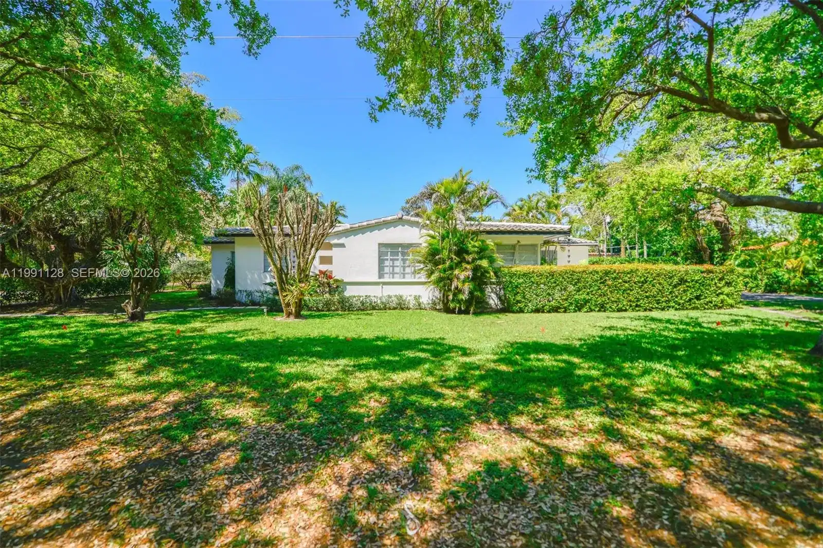 1201 Obispo Ave, Coral Gables FL 33134