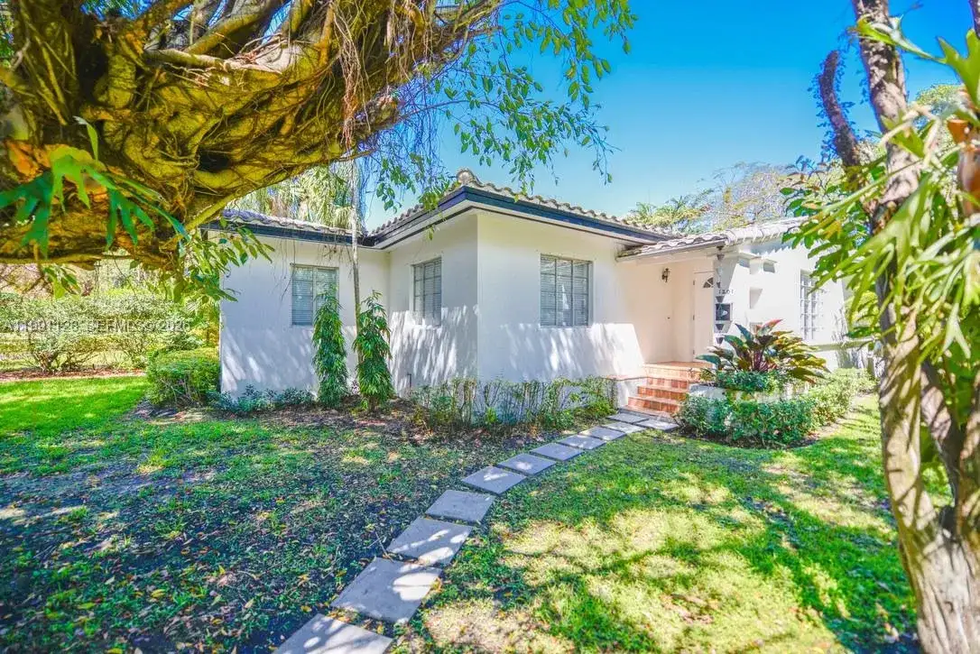 1201 Obispo Ave, Coral Gables FL 33134 photo 3