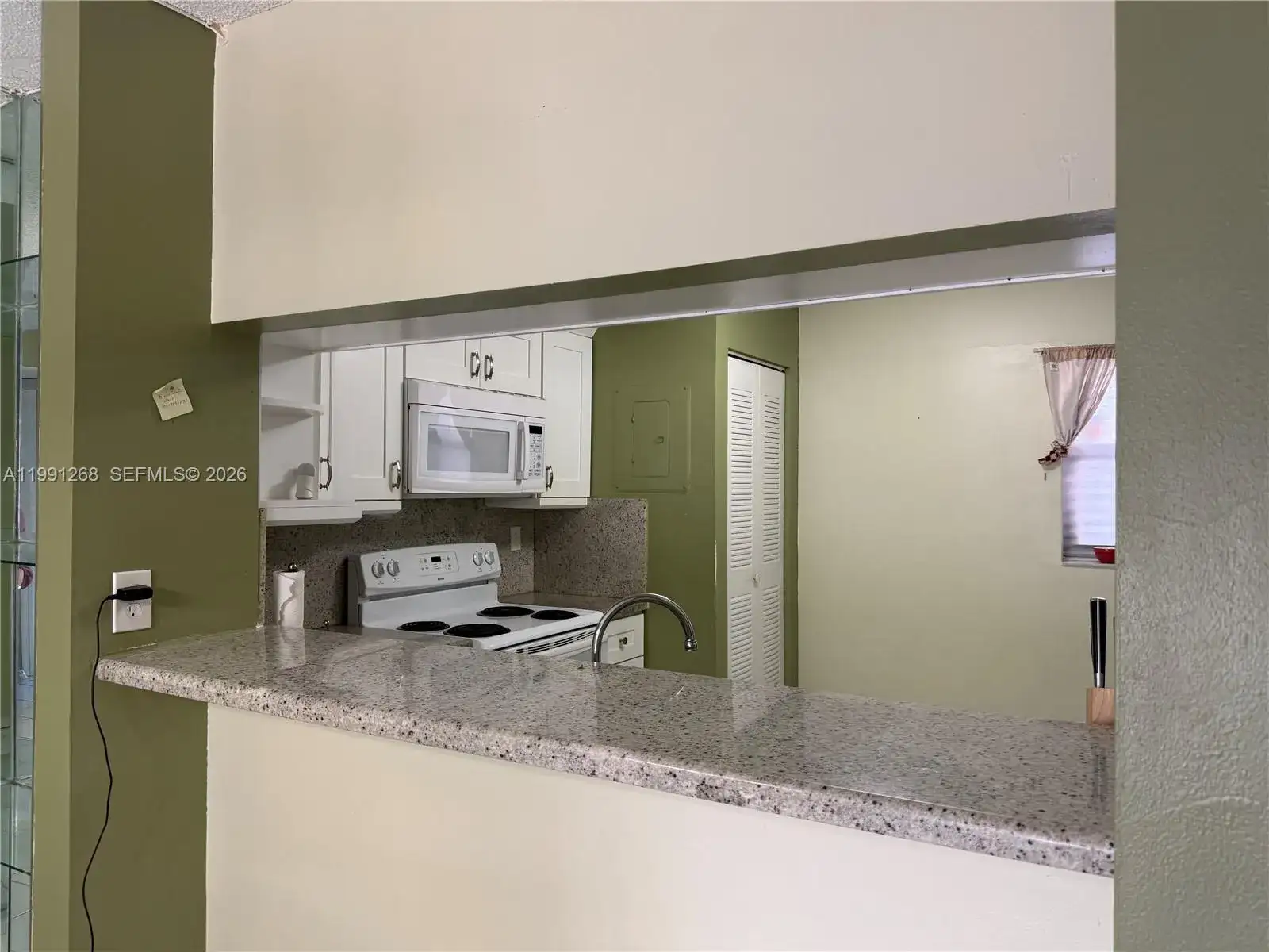 1800 W 54th St # 108, Hialeah FL 33012 photo 4