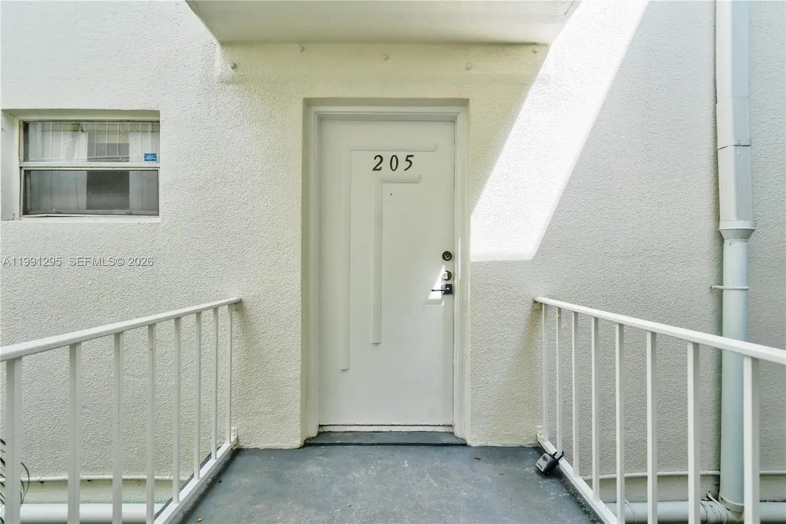 4205 N University Dr # 205, Sunrise FL 33351 photo 3