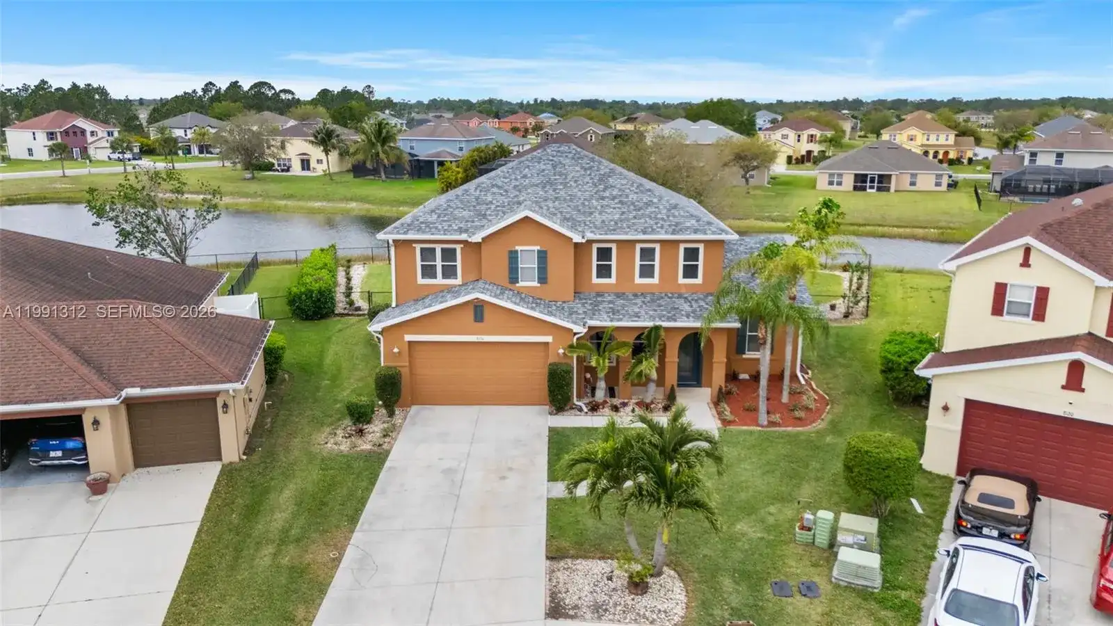 8130 blue daze ct, Lehigh Acres FL 33972 photo 3