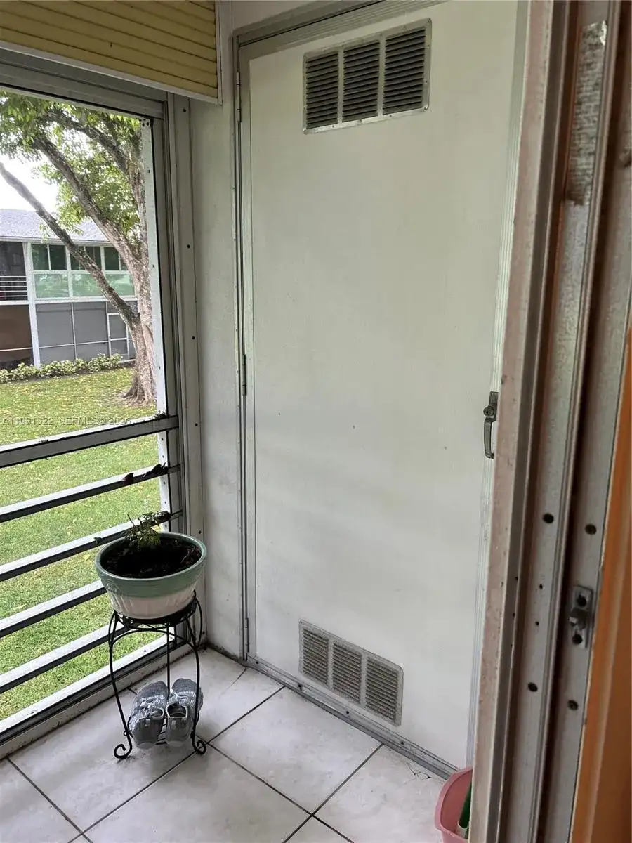 181 Newport K # 181, Deerfield Beach FL 33442 photo 5