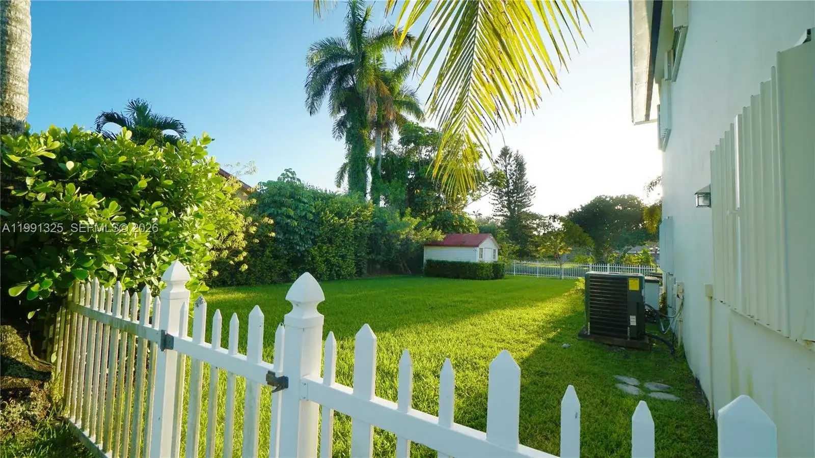 9220 SW 103rd Ave, Miami FL 33176 photo 2