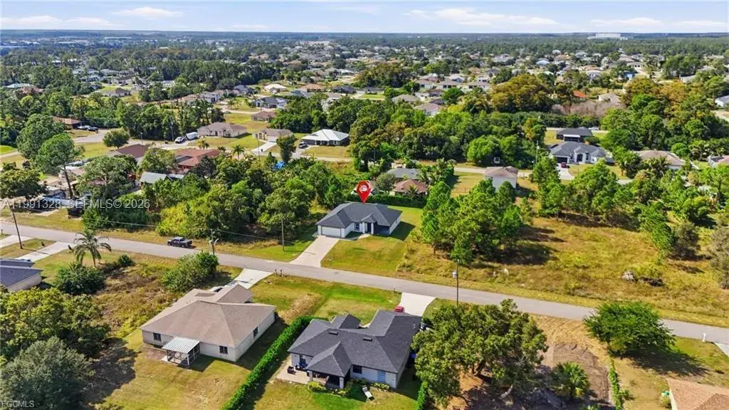1013 ATHERTON AVE, Lehigh Acres FL 33971