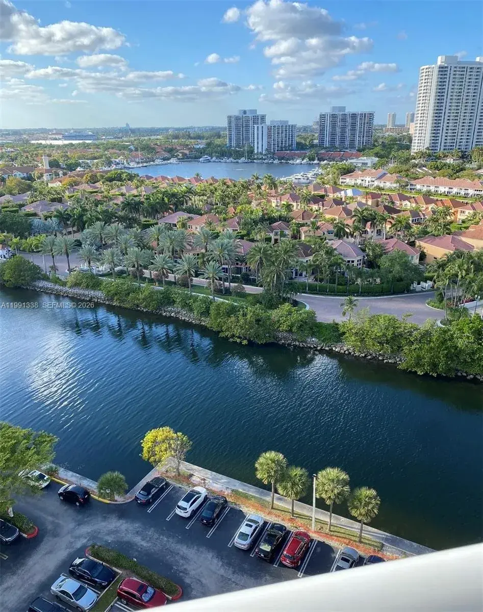 20505 E Country Club Dr # 1739, Aventura FL 33180