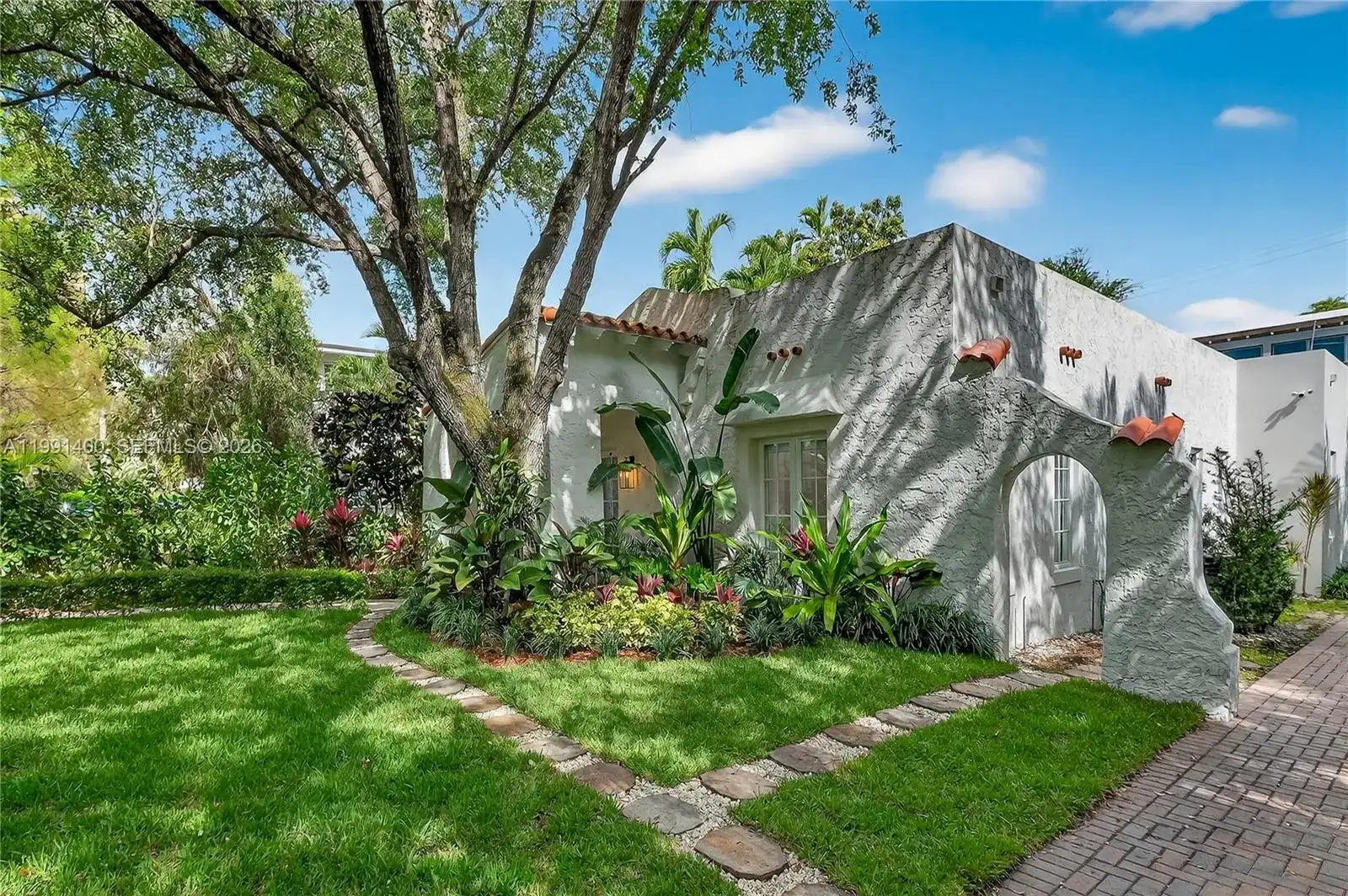 1109 Almeria Ave, Coral Gables FL 33134 photo 3
