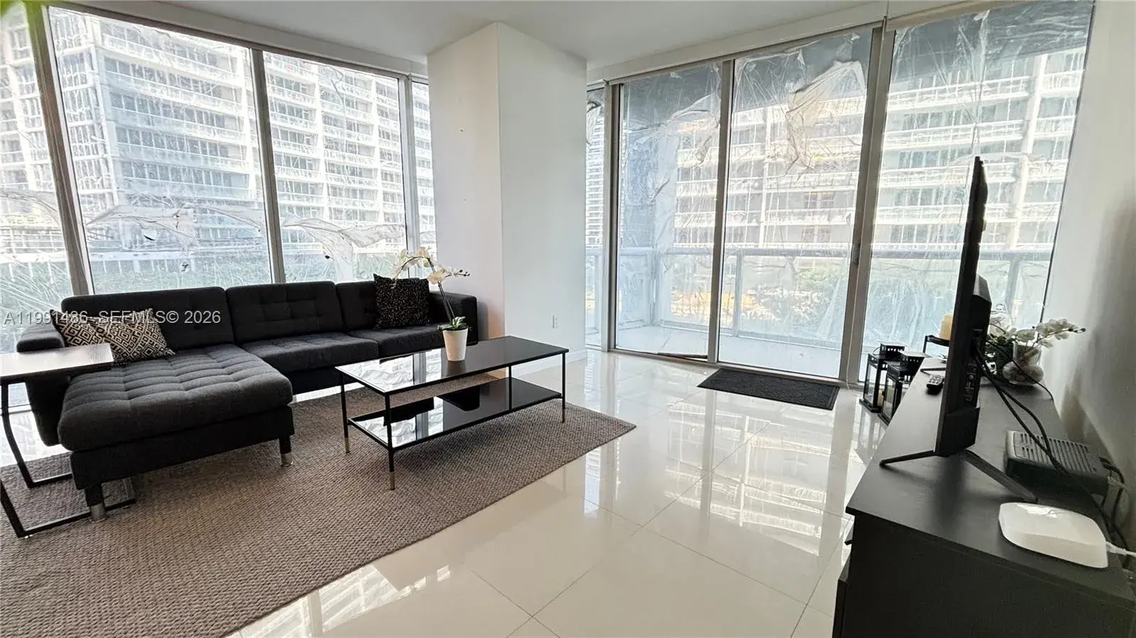 495 Brickell Ave # 1610, Miami FL 33131 photo 4