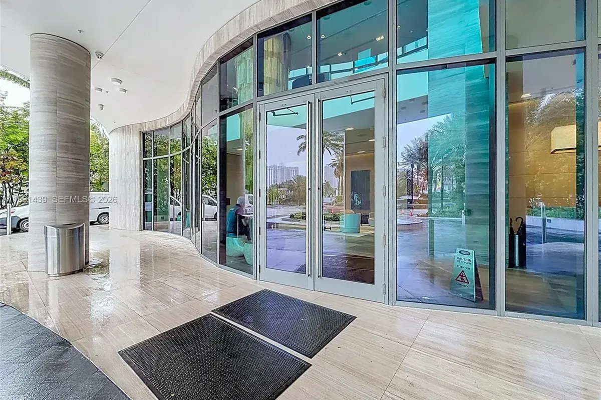 19575 Collins Ave # 5, Sunny Isles Beach FL 33160