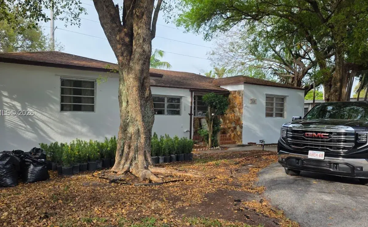 2619 Arthur St # 1, Hollywood FL 33020